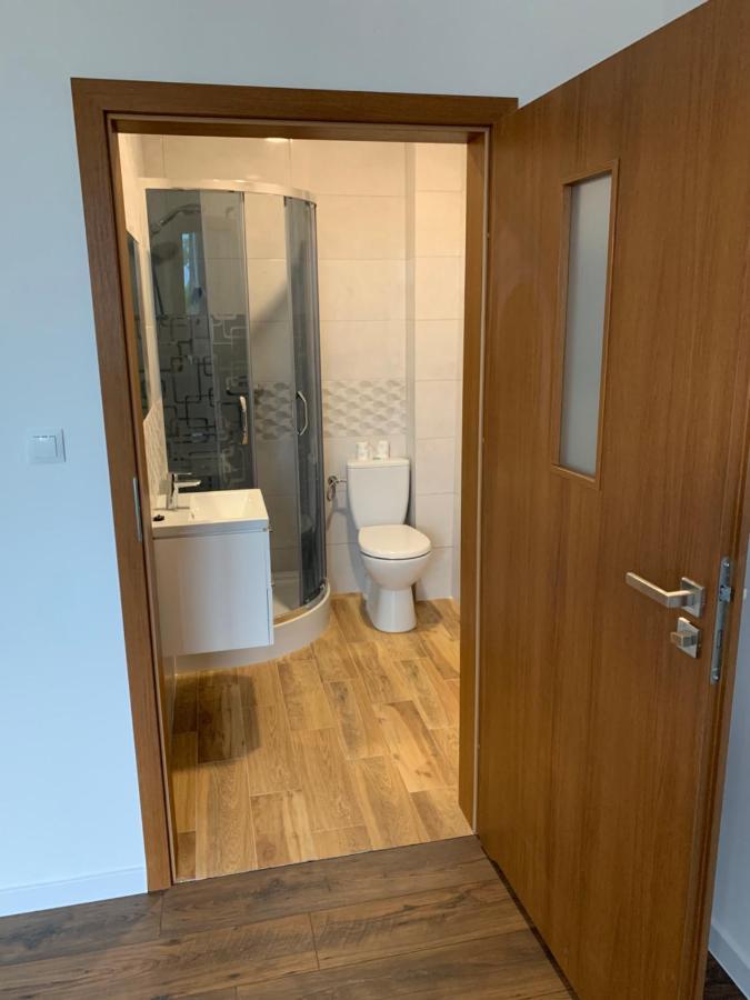 Hostel Sportowa Płońsk Exteriör bild