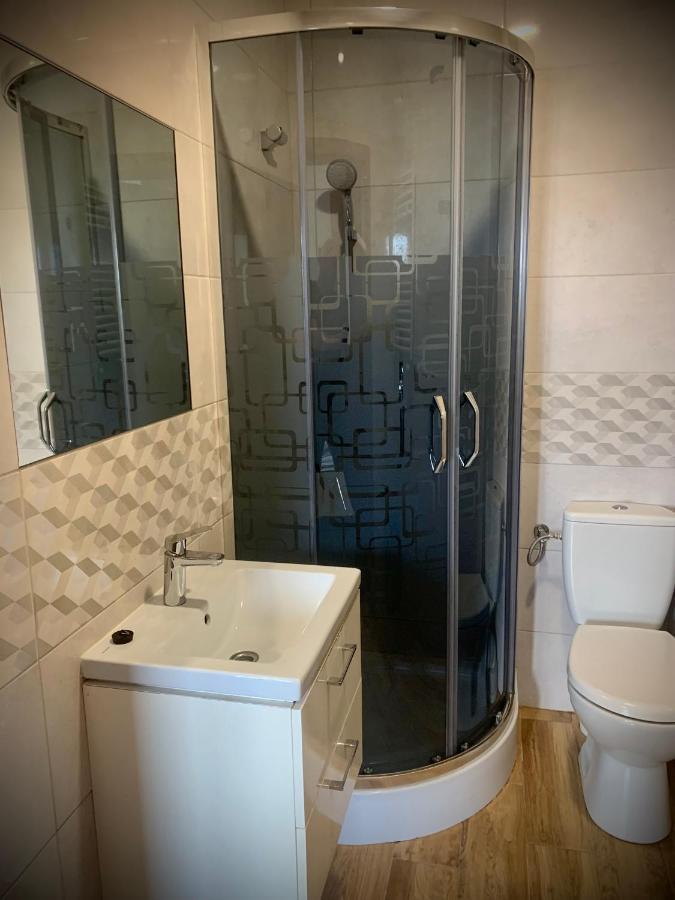 Hostel Sportowa Płońsk Exteriör bild