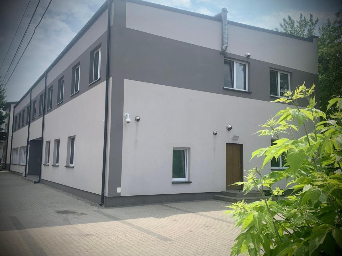 Hostel Sportowa Płońsk Exteriör bild