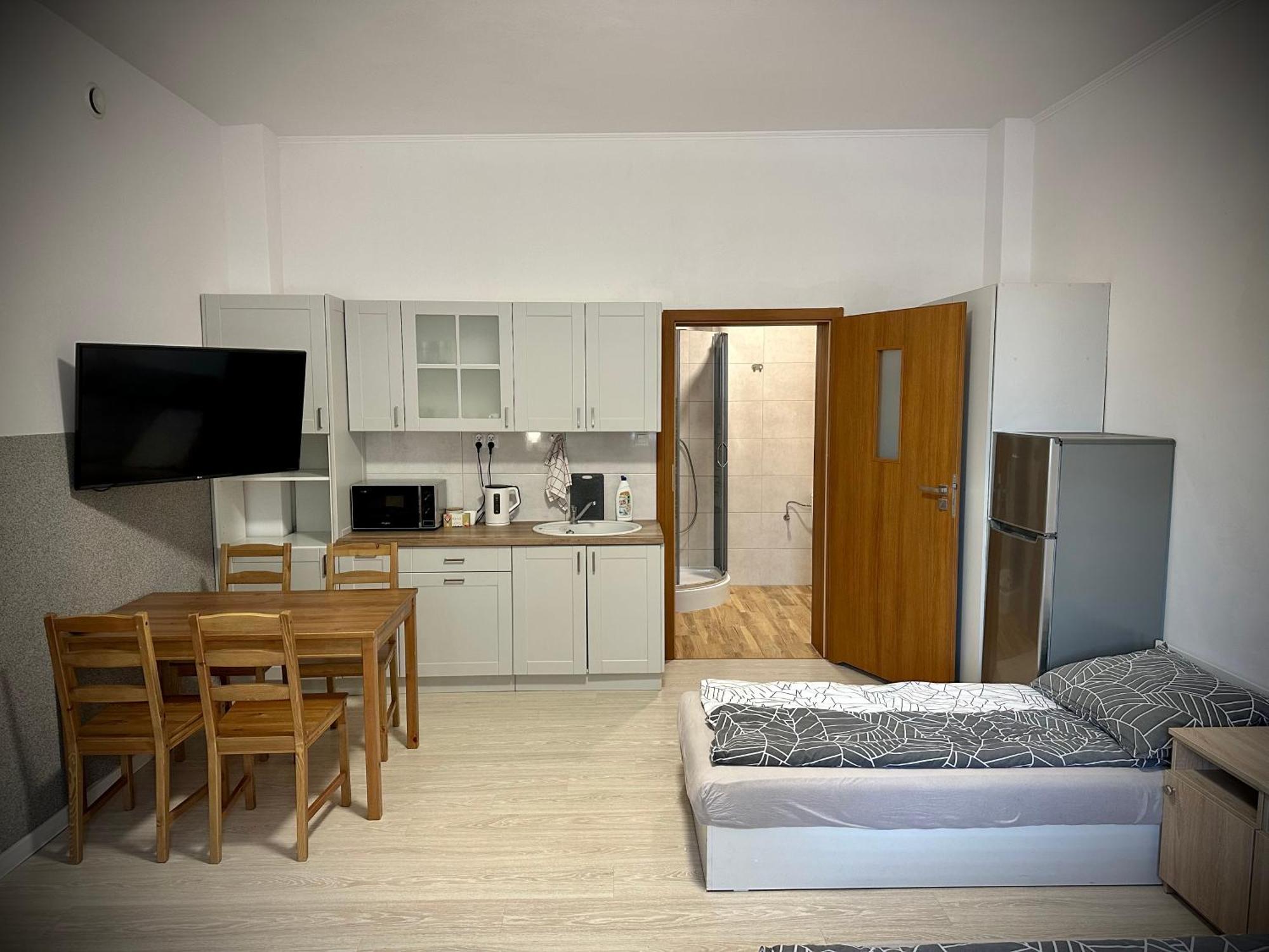 Hostel Sportowa Płońsk Exteriör bild